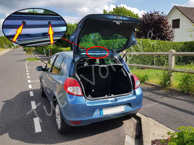 Changer le feux stop additionnel sur Renault Clio 2 - Tutoriels