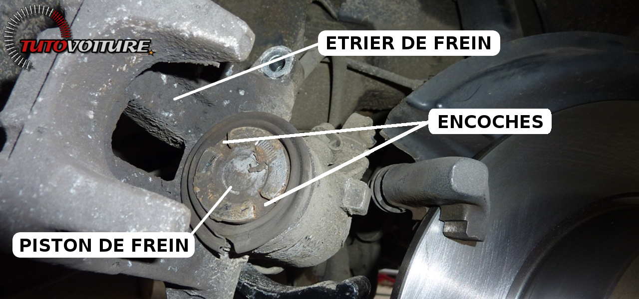 Comment utiliser un repousse-piston - Tutovoiture